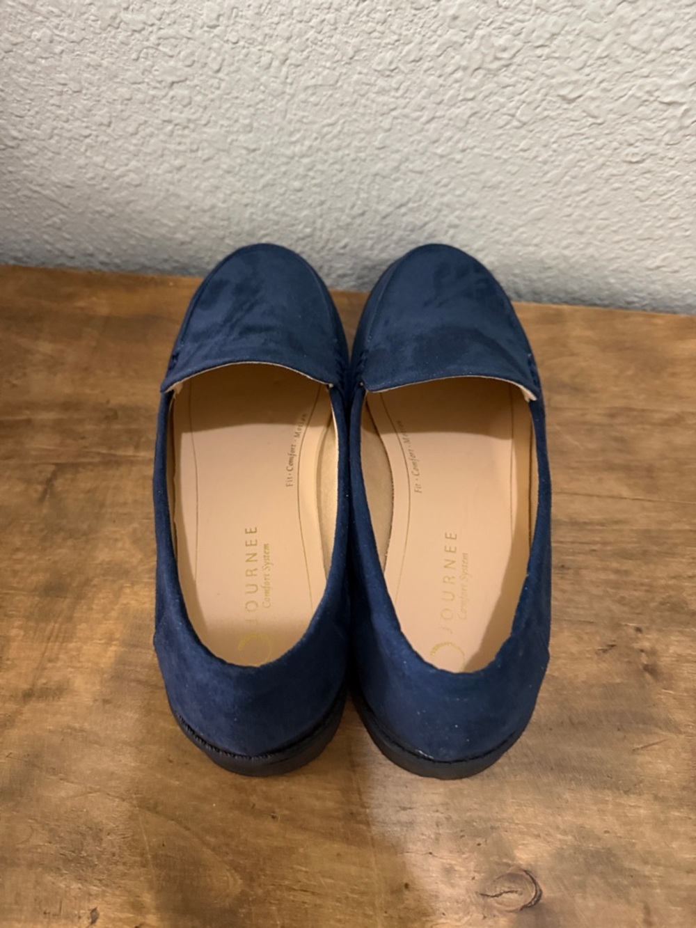 Journey Classic Navy Suede Slip-On Loafers for Women 9.5 W - Picture 4 of 7